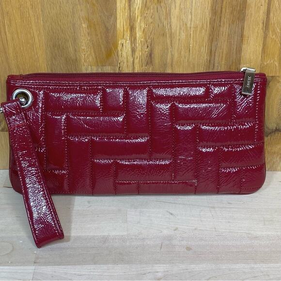 Hobo International Red Patent Leather Quilted Wristlet - Picture 1 of 8